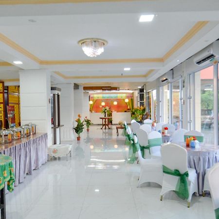 Oyo 2487 Sampurna Jaya Hotel Tanjung Pinang Dış mekan fotoğraf