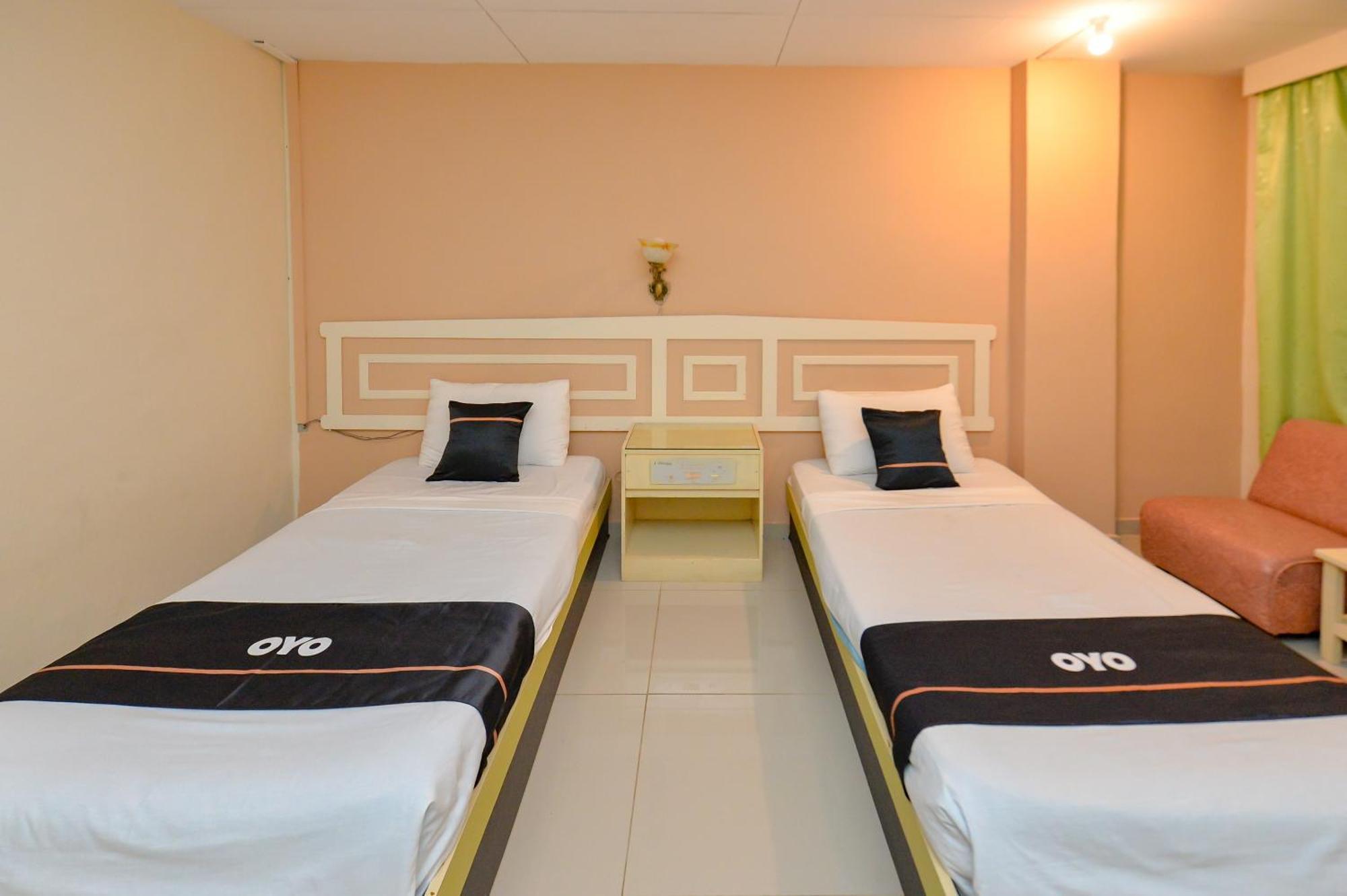 Oyo 2487 Sampurna Jaya Hotel Tanjung Pinang Dış mekan fotoğraf