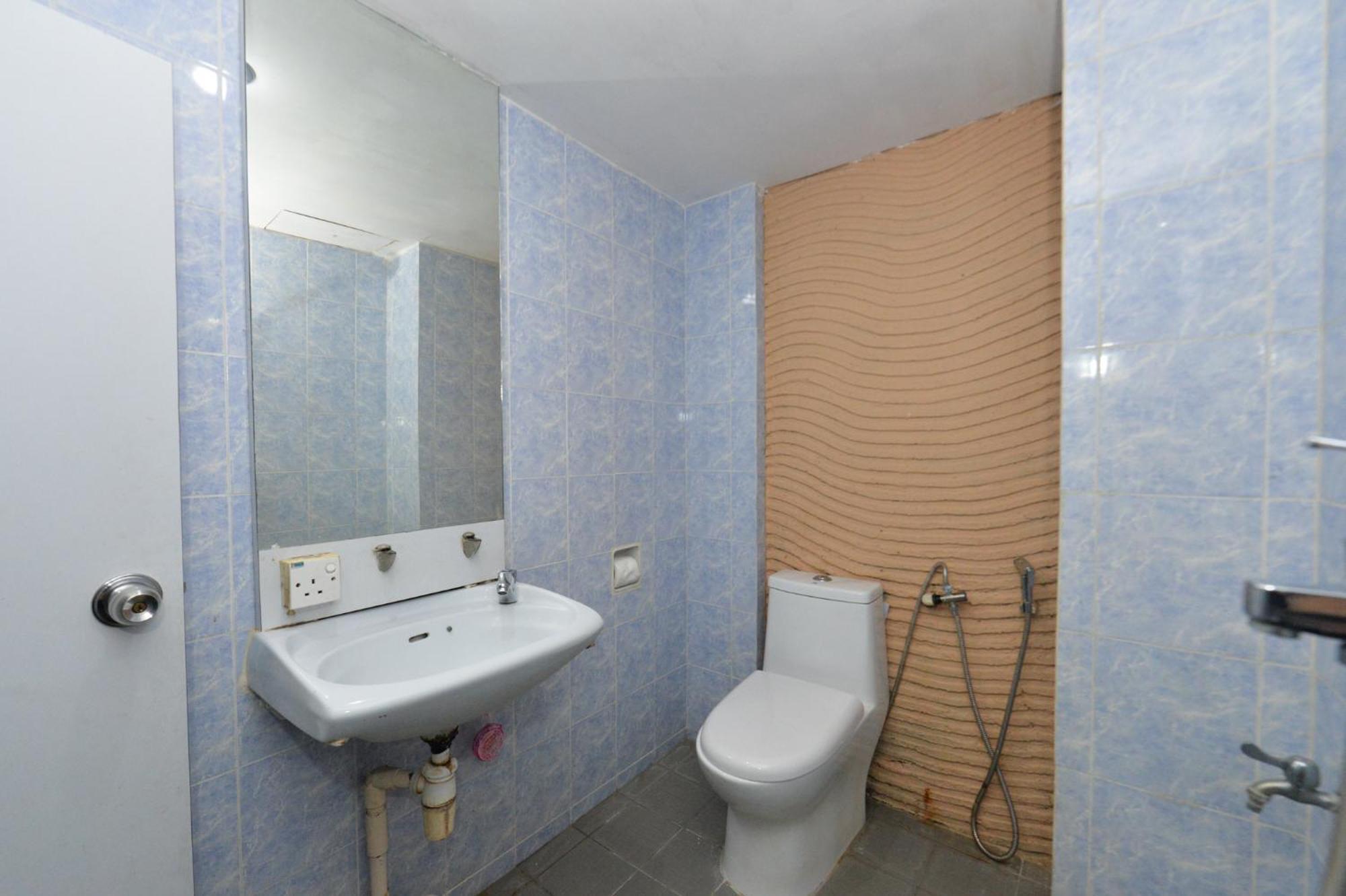 Oyo 2487 Sampurna Jaya Hotel Tanjung Pinang Dış mekan fotoğraf