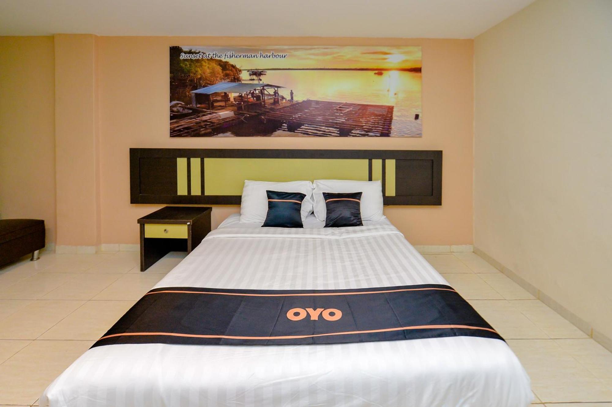 Oyo 2487 Sampurna Jaya Hotel Tanjung Pinang Dış mekan fotoğraf