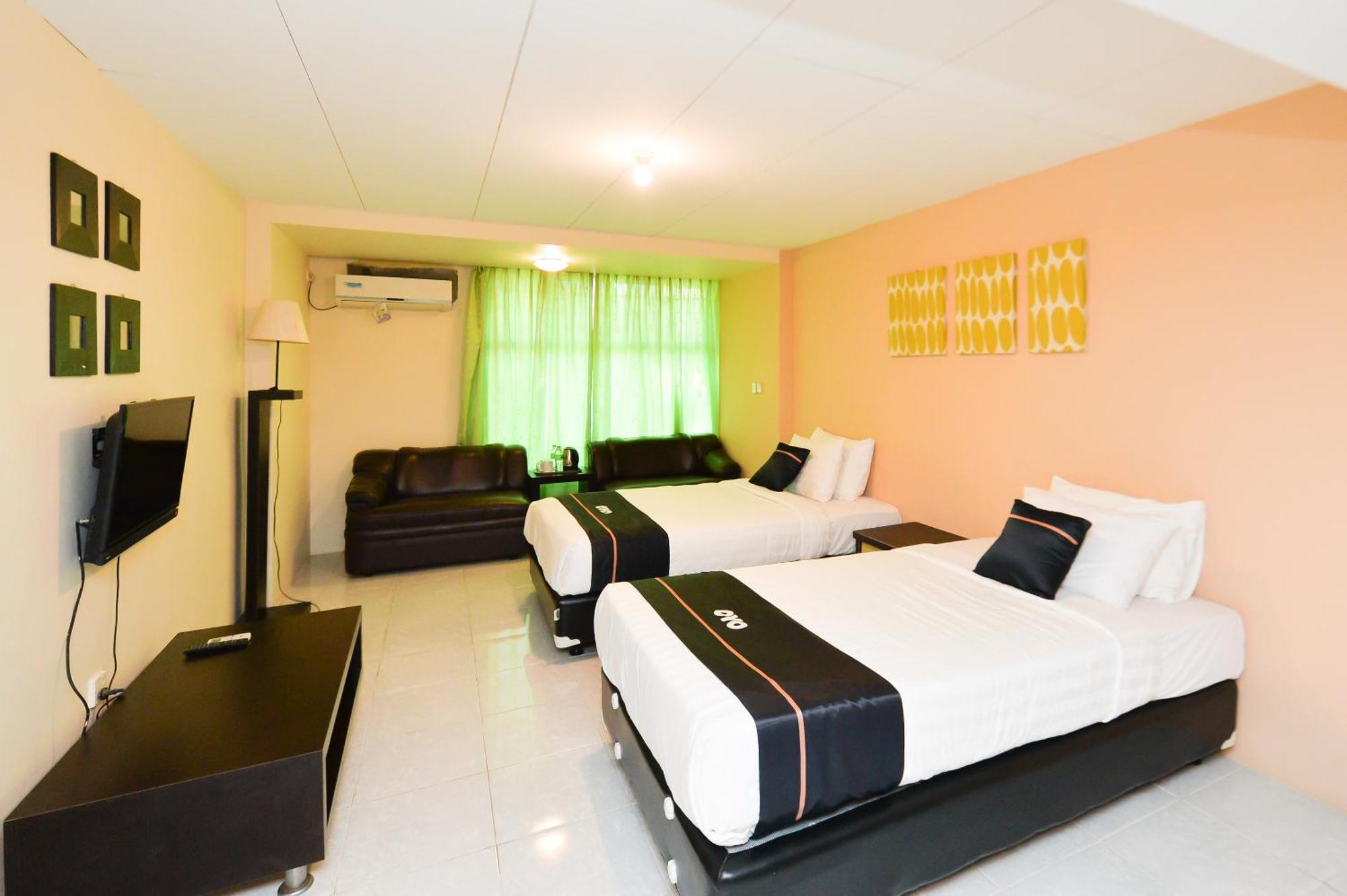 Oyo 2487 Sampurna Jaya Hotel Tanjung Pinang Dış mekan fotoğraf