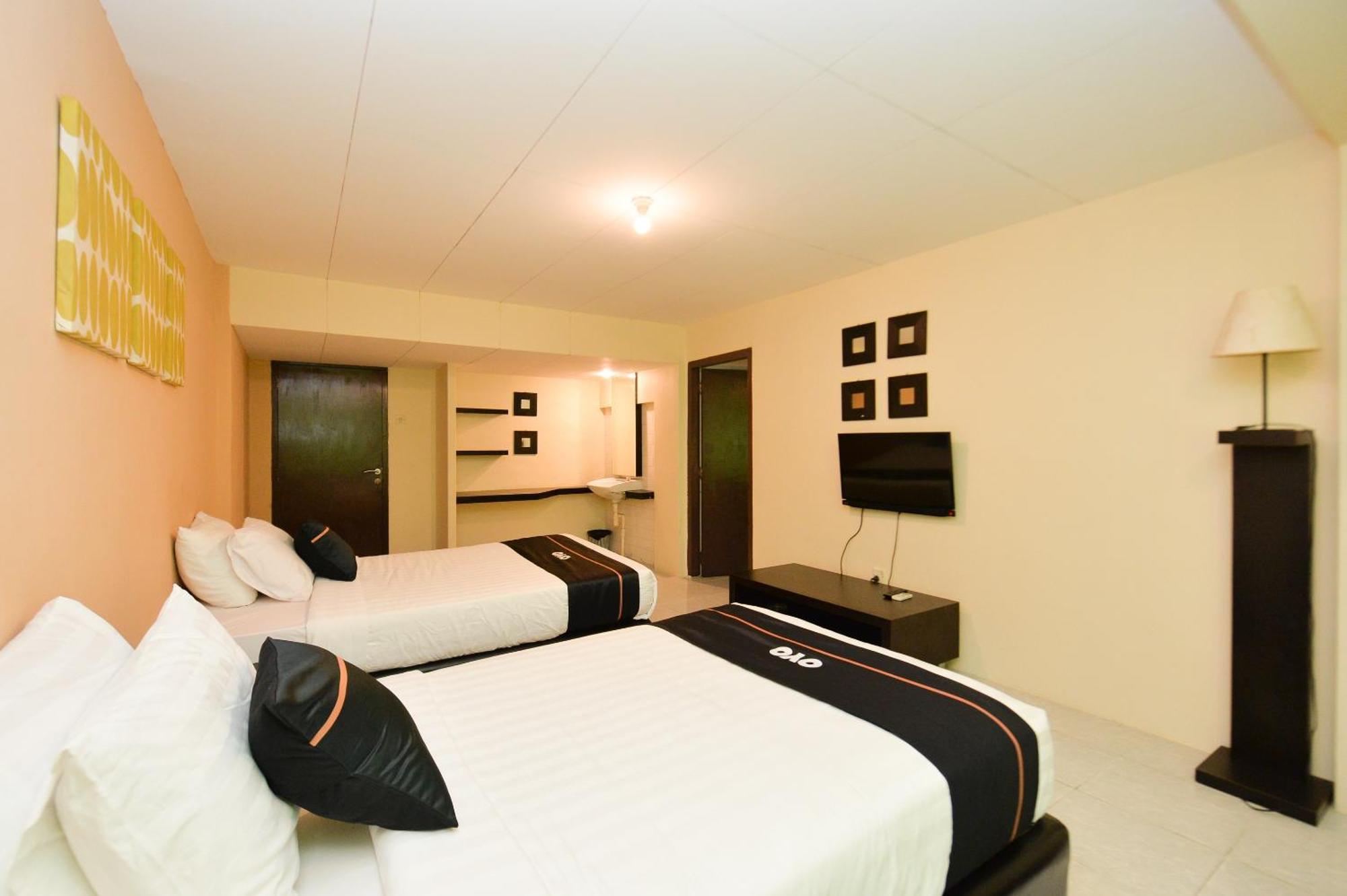 Oyo 2487 Sampurna Jaya Hotel Tanjung Pinang Dış mekan fotoğraf
