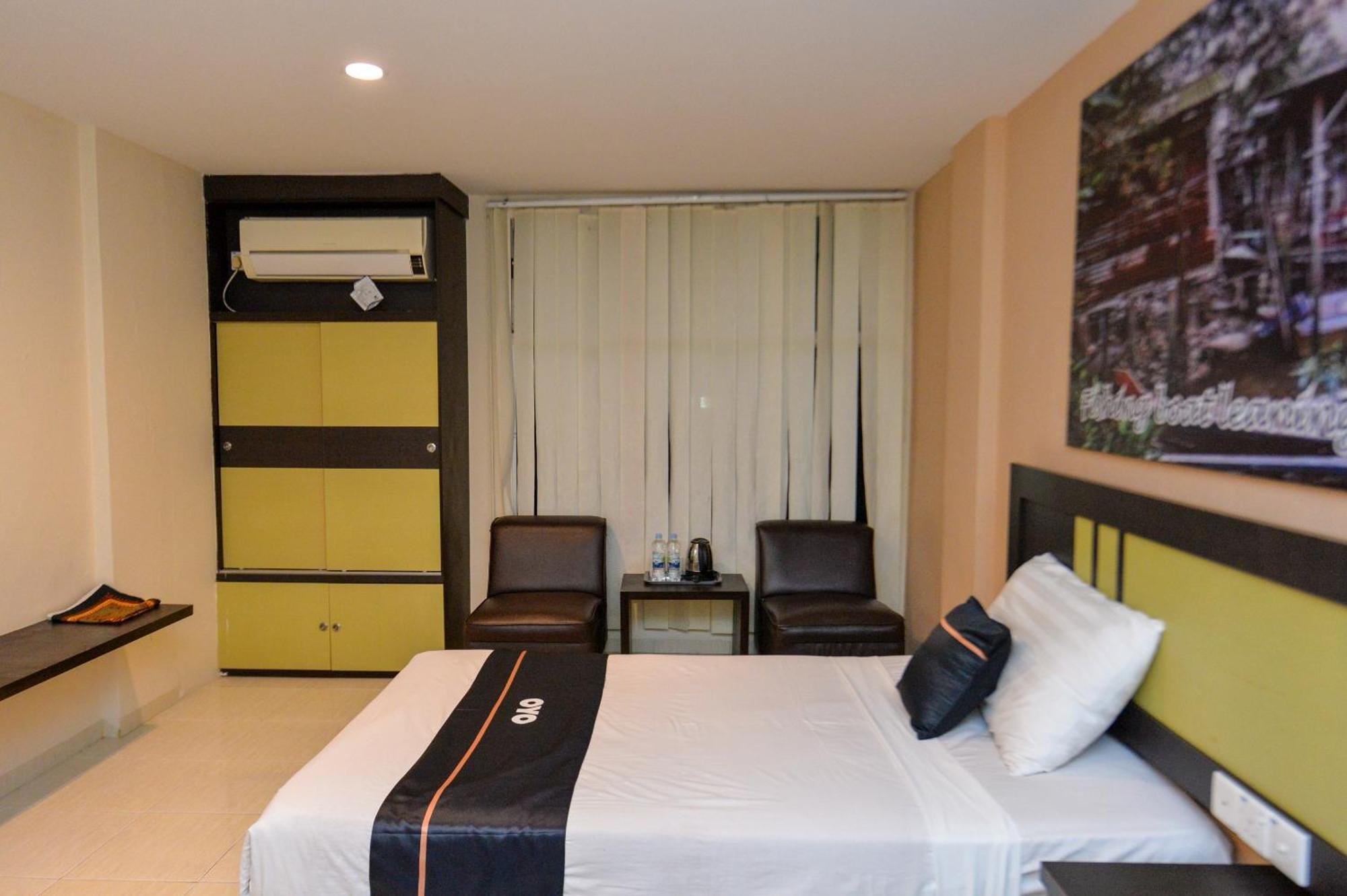 Oyo 2487 Sampurna Jaya Hotel Tanjung Pinang Dış mekan fotoğraf
