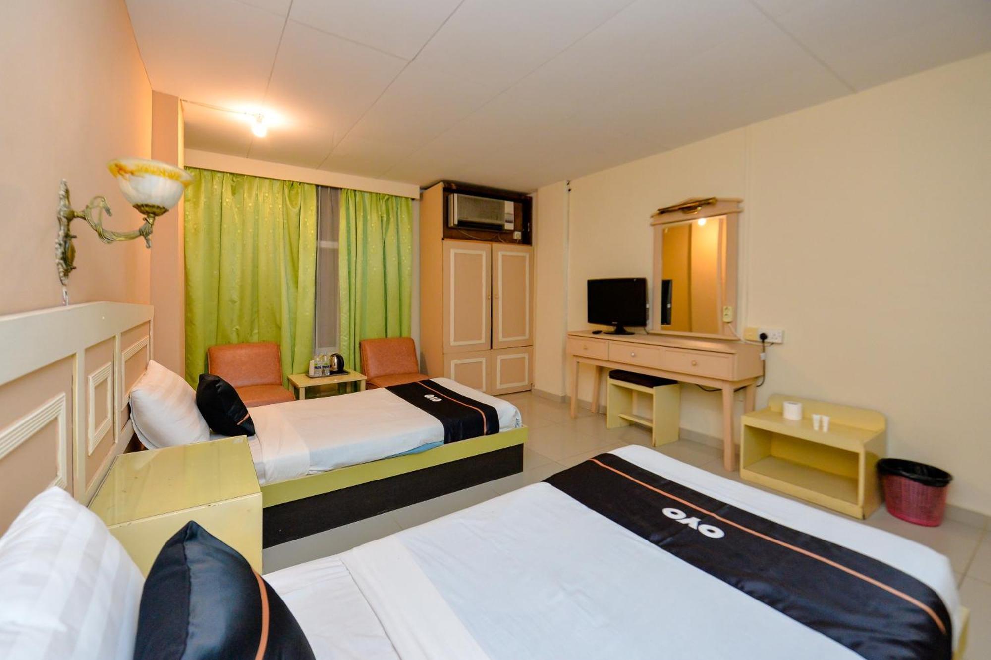 Oyo 2487 Sampurna Jaya Hotel Tanjung Pinang Dış mekan fotoğraf