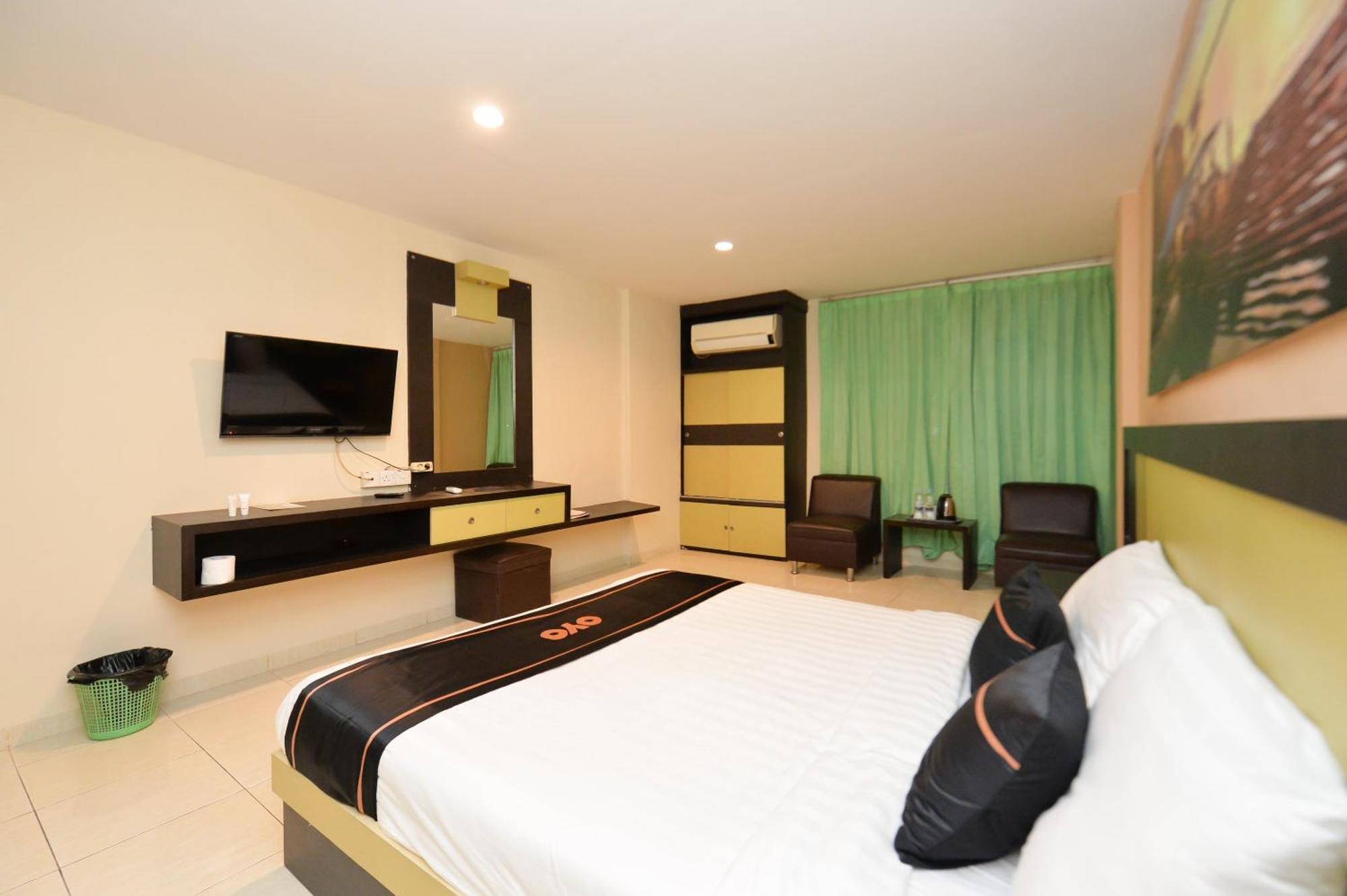 Oyo 2487 Sampurna Jaya Hotel Tanjung Pinang Dış mekan fotoğraf